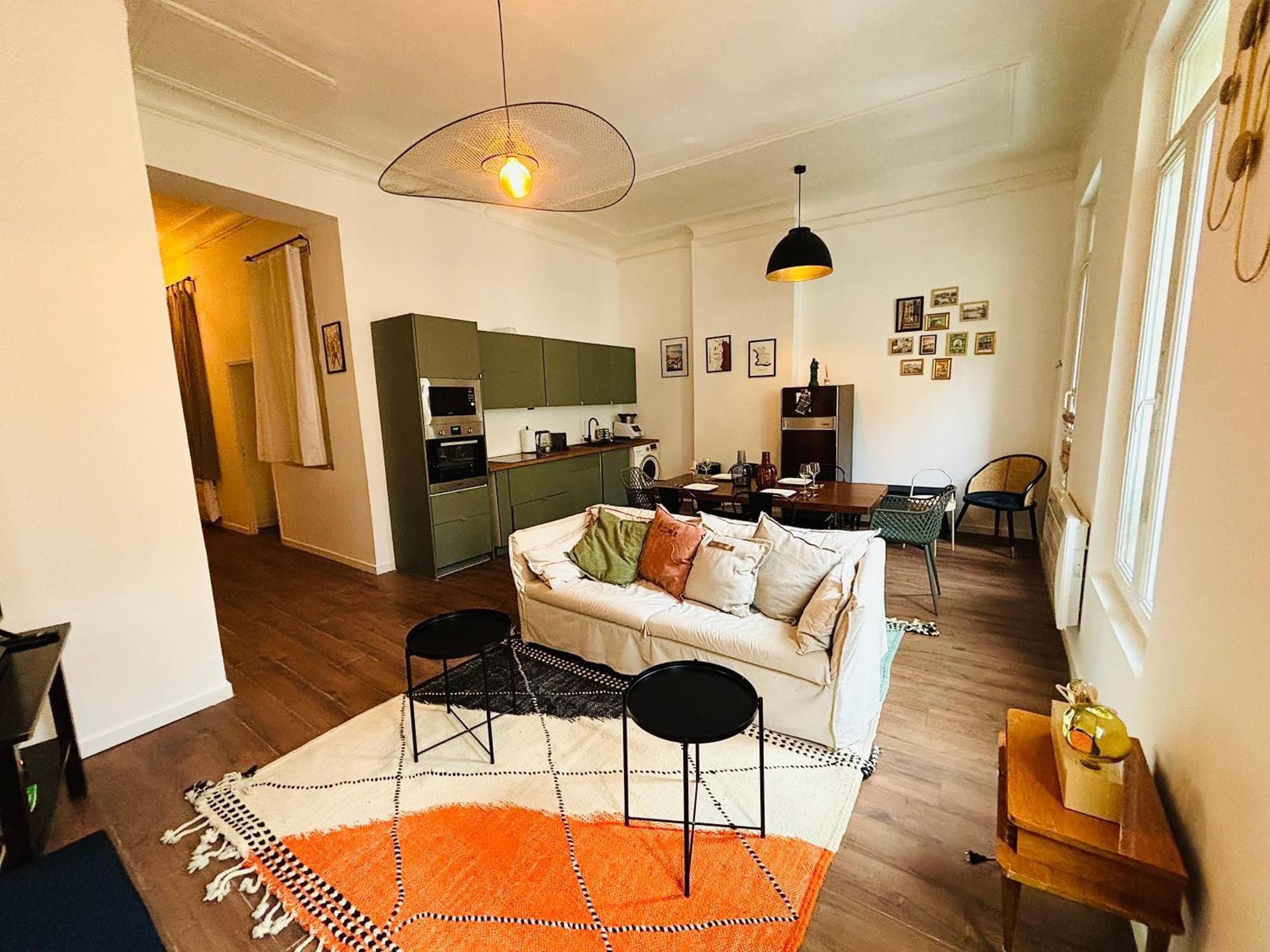 Apartment Grand T4 Au Coeur De Marseille