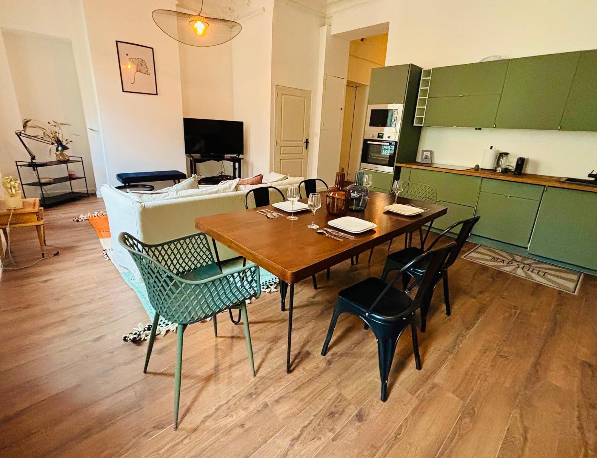 Grand T4 Au Coeur De Apartment Marseille